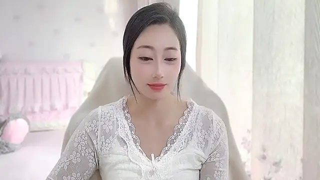 Snapshot of anjila888 chatting on October 16, 2025, 2:01 am anjila888 online show from October 16, 2025, 2:01 am