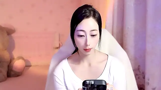 Snapshot of anjila888 chatting on October 24, 2025, 1:51 pm anjila888 online show from October 24, 2025, 1:51 pm