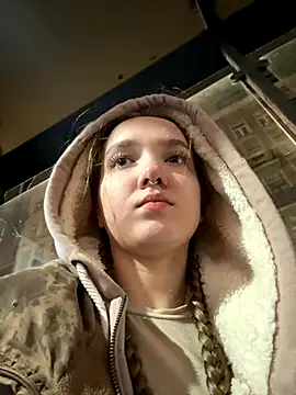 Snapshot of bambi_lu chatting on November 13, 2025, 6:07 pm bambi lu online show from November 13, 2025, 6:07 pm