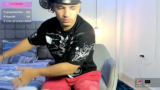 samxx muscle online show from October 12, 2025, 2:49 pm