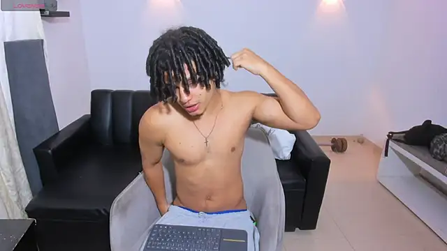Snapshot of samxx_muscle chatting on June 25, 2026, 1:48 pm samxx muscle online show from June 25, 2026, 1:48 pm