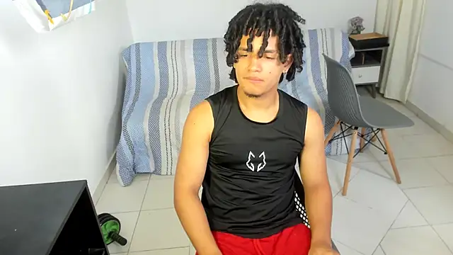 Snapshot of samxx_muscle chatting on July 26, 2026, 1:29 pm samxx muscle online show from July 26, 2026, 1:29 pm