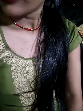 Eshwari Chopra online show from April 3, 2026, 4:27 pm