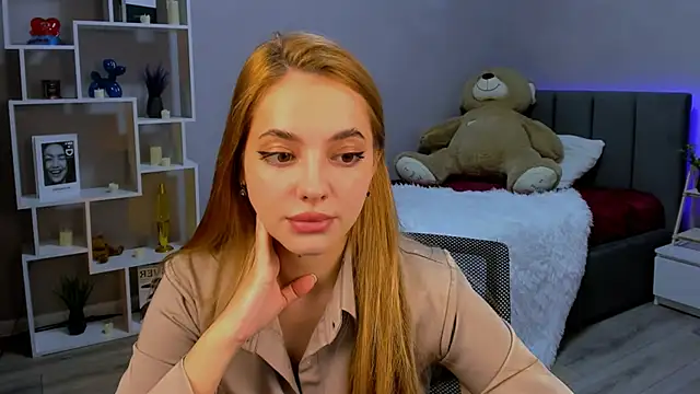 MelanieAlves online show from November 21, 2025, 1:21 pm