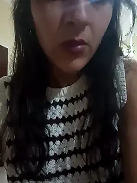 Camilitah online show from April 4, 2026, 5:32 pm