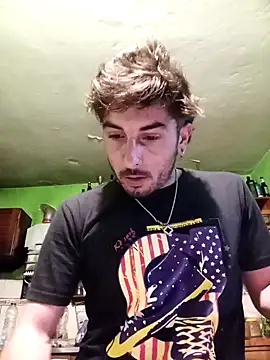 Snapshot of Tiococo420 chatting on September 27, 2025, 7:57 am Tiococo420 online show from September 27, 2025, 7:57 am