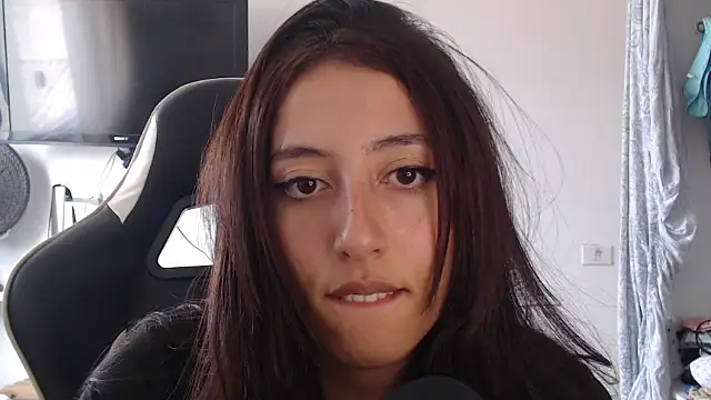 babygirlfree online show from February 27, 2026, 6:30 pm