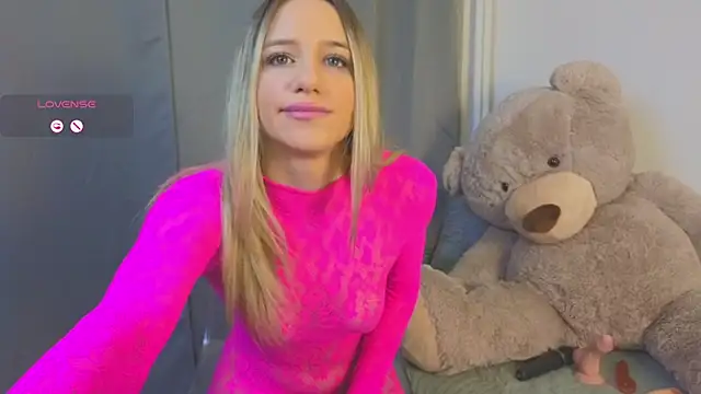 Snapshot of MellisaKim chatting on November 2, 2025, 10:23 pm MellisaKim online show from November 2, 2025, 10:23 pm