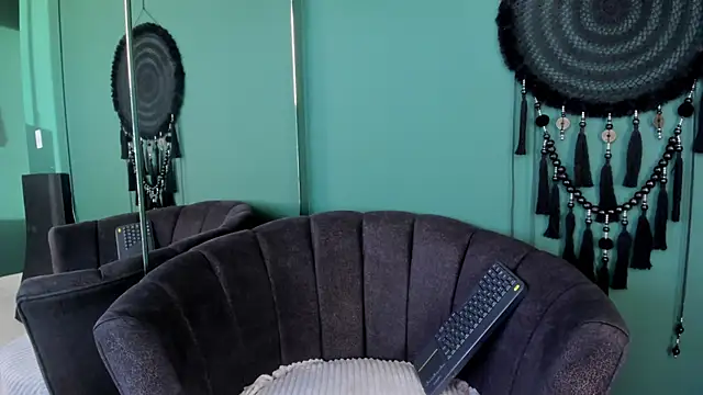 Elaine87  online show from March 1, 2026, 11:34 am