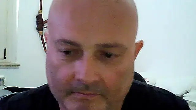 Snapshot of Alexis_Bull chatting on April 21, 2026, 2:12 pm Alexis Bull online show from April 21, 2026, 2:12 pm