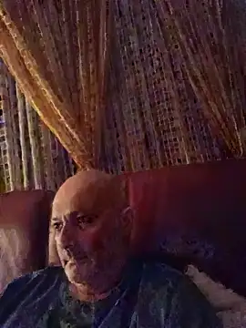 Snapshot of Alexis_Bull chatting on May 12, 2026, 11:13 pm Alexis Bull online show from May 12, 2026, 11:13 pm