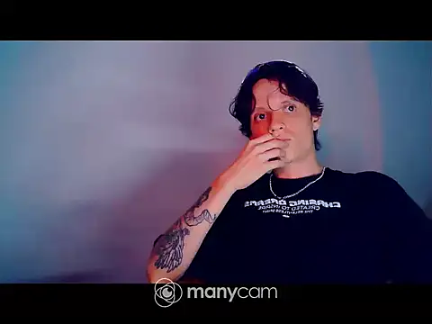 santihot089 online show from May 13, 2026, 1:25 am