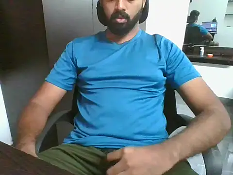 Snapshot of lovelyakash69 chatting on November 12, 2025, 4:13 am lovelyakash69 online show from November 12, 2025, 4:13 am