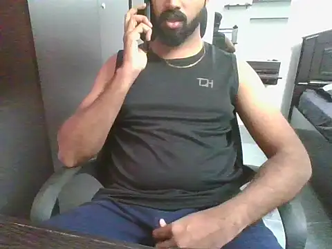 Snapshot of lovelyakash69 chatting on December 14, 2025, 4:51 am lovelyakash69 online show from December 14, 2025, 4:51 am