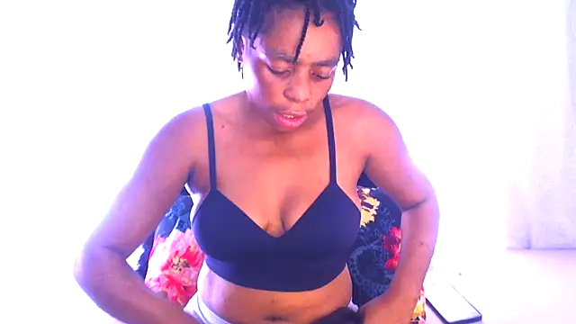 Snapshot of SMALLBOOBSXX chatting on March 16, 2026, 5:44 am SMALLBOOBSXX online show from March 16, 2026, 5:44 am