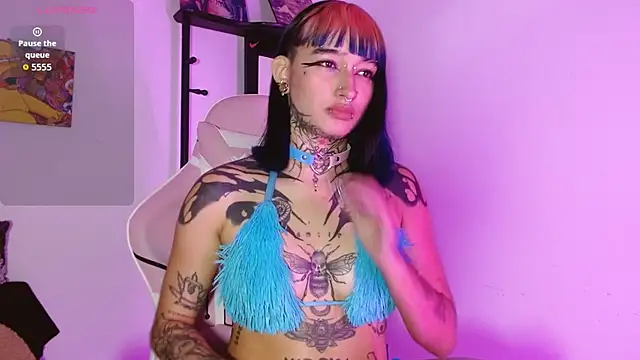 SharaRoss1 online show from January 14, 2026, 3:12 am