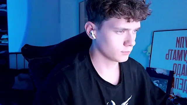 Snapshot of DanyDavis chatting on September 29, 2025, 10:25 pm DanyDavis online show from September 29, 2025, 10:25 pm