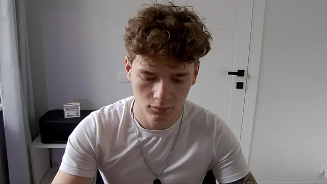 DanyDavis online show from April 5, 2026, 9:06 am