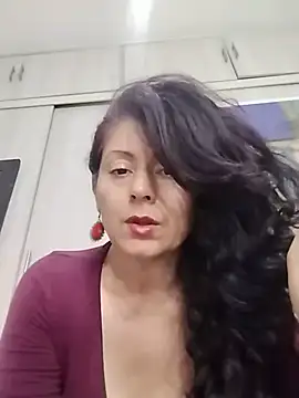 lunadicty online show from May 24, 2026, 8:36 pm