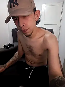 Snapshot of Chris__Jones chatting on December 2, 2025, 10:38 pm Chris Jones online show from December 2, 2025, 10:38 pm