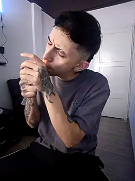 Snapshot of Chris__Jones chatting on December 16, 2025, 6:57 pm Chris Jones online show from December 16, 2025, 6:57 pm