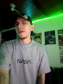 Snapshot of Chris__Jones chatting on April 11, 2026, 10:25 pm Chris Jones online show from April 11, 2026, 10:25 pm