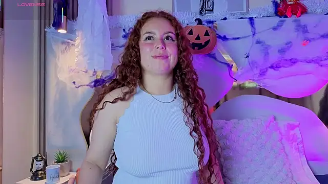 AmmberJones online show from October 27, 2025, 12:42 pm