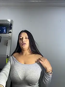 Snapshot of KimberlyBrown25 chatting on April 14, 2026, 6:14 pm KimberlyBrown25 online show from April 14, 2026, 6:14 pm