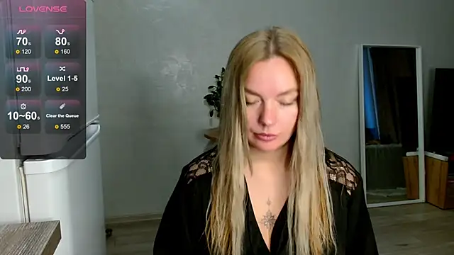 Eva   forever online show from November 6, 2025, 1:39 am