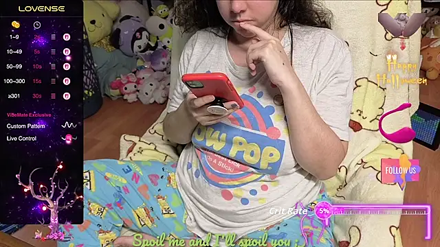 Snapshot of w3tkittty chatting on October 10, 2025, 5:12 pm w3tkittty online show from October 10, 2025, 5:12 pm