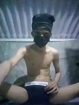 Snapshot of HannanKhan25 chatting on November 11, 2025, 1:11 pm HannanKhan25 online show from November 11, 2025, 1:11 pm