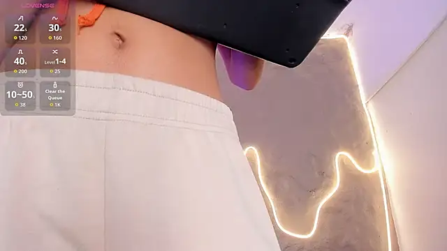 Snapshot of Dulce_Quintana chatting on December 18, 2025, 12:22 pm Dulce Quintana online show from December 18, 2025, 12:22 pm