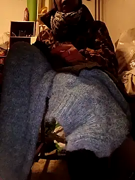 cherryy18 online show from December 21, 2025, 6:09 am