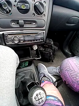 fuck couple69 online show from November 18, 2025, 4:33 pm