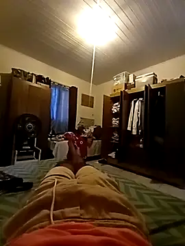 Snapshot of Preto_Dr chatting on February 24, 2026, 11:47 pm Preto Dr online show from February 24, 2026, 11:47 pm