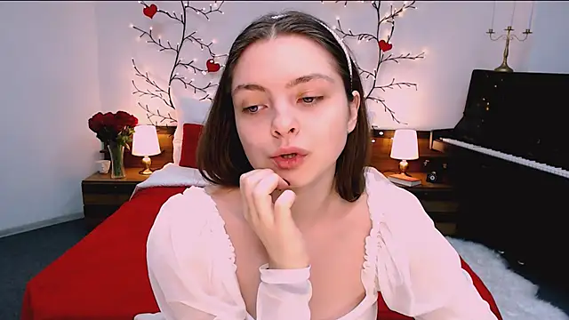 marshmallowee online show from November 20, 2025, 1:22 pm