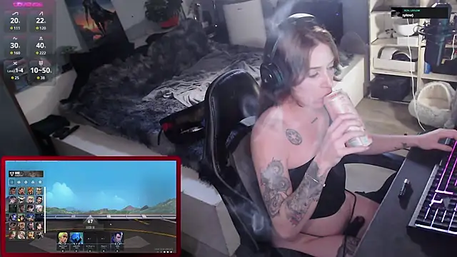 Horny Makima online show from September 30, 2025, 10:09 am