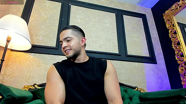 Snapshot of GrantBlake chatting on November 12, 2025, 6:36 am GrantBlake online show from November 12, 2025, 6:36 am