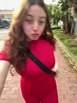 Baby  Otaku online show from November 5, 2025, 10:10 pm