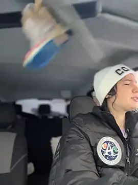 MeekyRich online show from February 11, 2026, 3:11 am