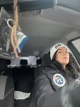 MeekyRich online show from March 9, 2026, 4:27 am