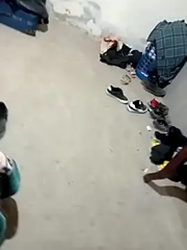 luuiss12 online show from December 14, 2025, 5:46 am