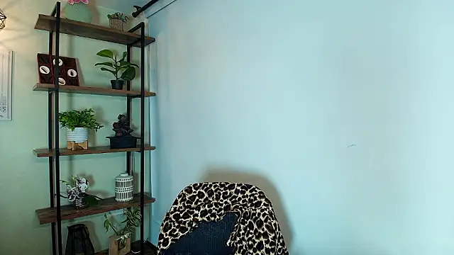 Snapshot of _Victoria_Collins chatting on February 11, 2026, 10:53 am Victoria Collins online show from February 11, 2026, 10:53 am