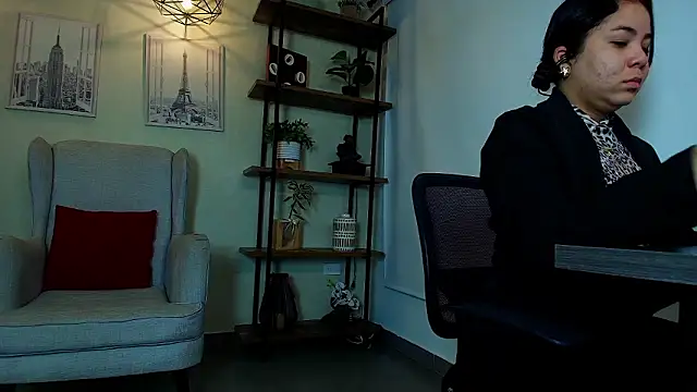 Snapshot of _Victoria_Collins chatting on February 21, 2026, 10:27 am Victoria Collins online show from February 21, 2026, 10:27 am