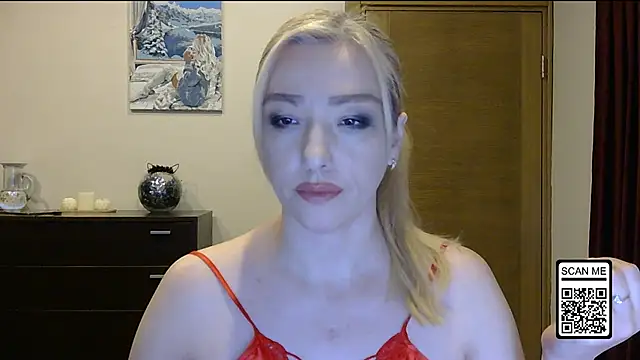 Snapshot of Wild_Silk_Desire chatting on February 2, 2026, 3:11 pm Wild Silk Desire online show from February 2, 2026, 3:11 pm