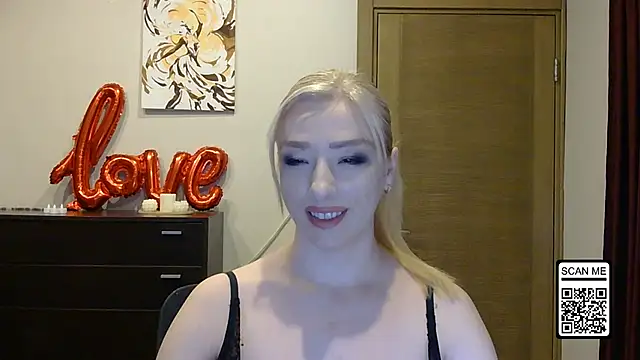 Snapshot of Wild_Silk_Desire chatting on March 13, 2026, 4:46 pm Wild Silk Desire online show from March 13, 2026, 4:46 pm