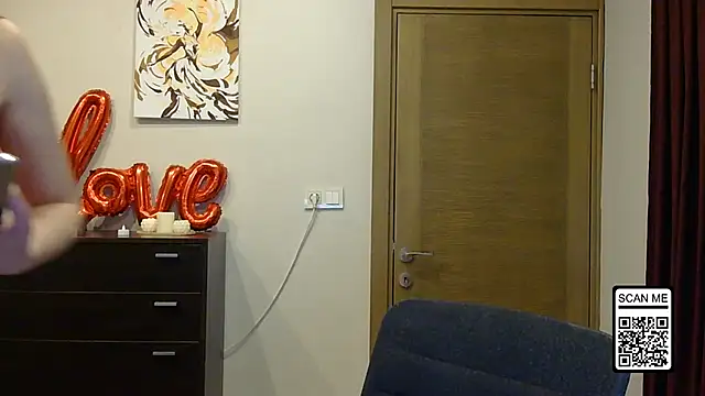 Snapshot of Wild_Silk_Desire chatting on March 21, 2026, 4:54 pm Wild Silk Desire online show from March 21, 2026, 4:54 pm