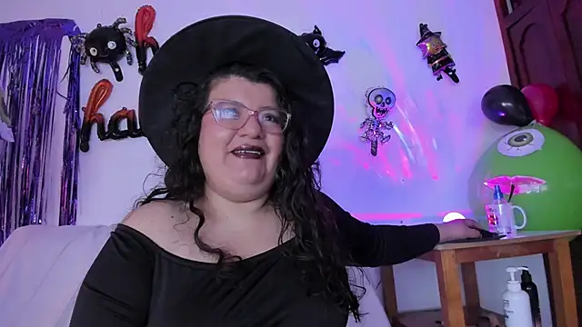 mystery psique online show from October 31, 2025, 1:56 pm