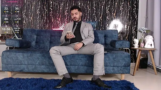 samuelcoopeer online show from November 5, 2025, 1:44 pm