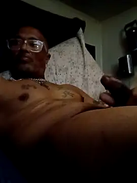 badboy2u2025 online show from February 21, 2026, 3:51 am